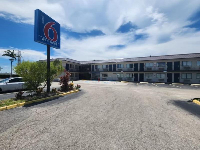 Motel 6-Venice, Fl Екстер'єр фото